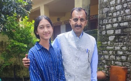 बोर्ड की 12वीं कक्षा की परीक्षा में 91% अंक प्राप्त कर काव्या शर्मा ने समूचे क्षेत्र को किया गौरवान्वित 