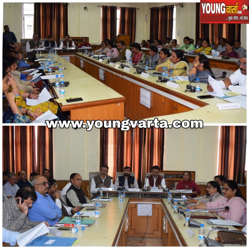 विकास कार्यों को पूर्ण करने के लिए बेहतर समन्वय स्थापित कर गति प्रदान करें विभाग , ज़िला परिषद सोलन की त्रैमासिक बैठक सम्पन्न