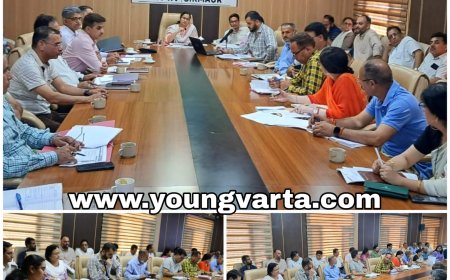 उपायुक्त ने सुशासन में जिला सिरमौर के प्रदर्शन की समीक्षा के लिए बैठक की अध्यक्षता की