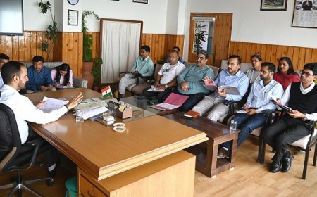 प्रधानमंत्री सूर्या घर मुफ्त बिजली योजना का पंचायत स्तर तक होगा प्रचार-प्रसार : अभिषेक वर्मा