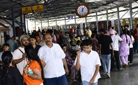 शिमला रेलवे स्टेशन पर 13 दिन के बाद पांच पैक होकर पहुंचीं ट्रेनें,2000 से अधिक यात्रियों ने किया सफर 