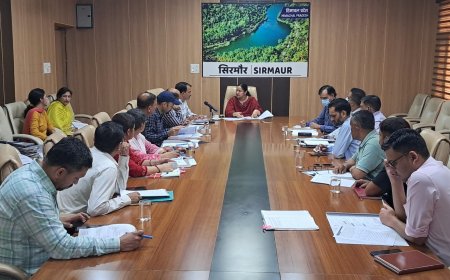 जिला में सख्ती से लागू हो रहा राष्ट्रीय खाद्य सुरक्षा अधिनियम , लाभार्थियों को किया को किया  17785 मीट्रिक टन अनाज  का वितरण : डीसी 