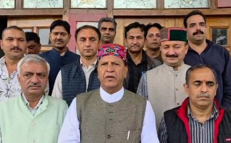 आज से 50 वर्ष पूर्व भारत में इंदिरा गांधी ने देश में चलाया था आपातकाल का हथौड़ा : डॉ बिंदल