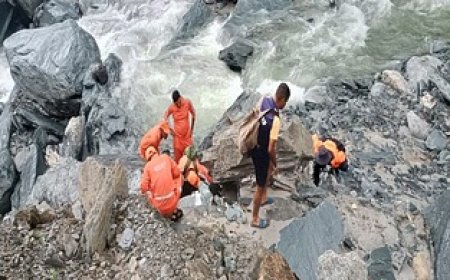 सैंज और धर्मशाला में चाैथे दिन भी बादल फटने से लापता लोगों को तलाशने के लिए सर्च अभियान जारी 