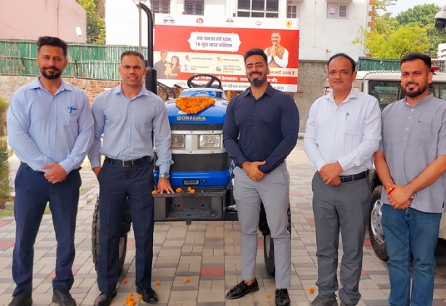 सोनालिका ट्रैक्टर इंडस्ट्री ने जिला प्रशासन ऊना को भेंट किया ट्रैक्टर,खनन निरीक्षण और कृषि गतिविधियों में होगा उपयोग