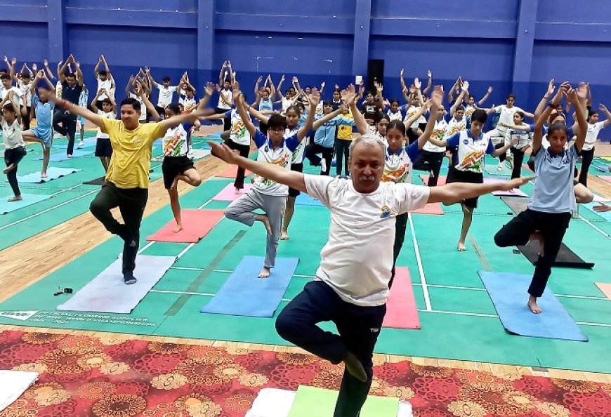 अपनी दिनचर्या में योग के लिए अवश्य निकालें समय : सुनील शर्मा बिट्टू