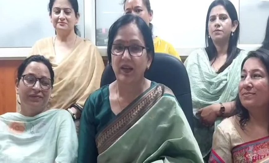 महिला आयोग अध्यक्ष विद्या नेगी ने संभाला कार्यभार,लंबित मामलों का तेजी से निपटारा करना प्राथमिकता