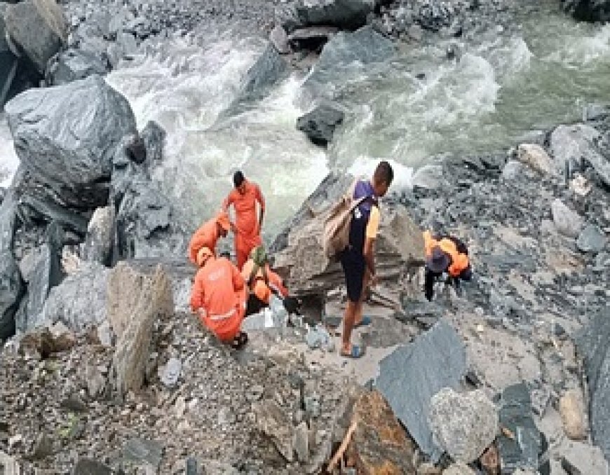 सैंज और धर्मशाला में चाैथे दिन भी बादल फटने से लापता लोगों को तलाशने के लिए सर्च अभियान जारी 
