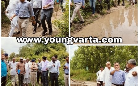 कीचड़ भरे और ऊबड़-खाबड़ रास्तों पर पैदल चलकर सोलानी तटबन्ध का  जिलाधिकारी ने किया निरीक्षण 