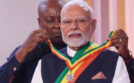 पीएम मोदी को घाना के सर्वोच्च सम्मान, ‘दि ऑफिसर ऑफ दि ऑर्डर ऑफ दि स्टार ऑफ घाना’ से किया सम्मानित  