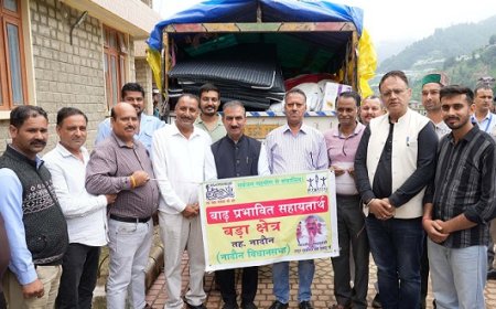 नादौन से सराज पहुंची आपदा राहत सामग्री, मुख्यमंत्री ने जताया आभार