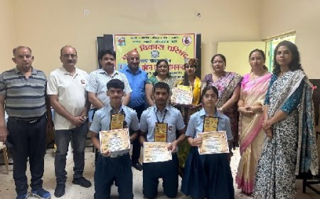 द रोज ऑर्किड वर्ल्ड स्कूल में भारत विकास परिषद द्वारा सम्मान समारोह में उत्कृष्ट कार्य के लिए हिंदी शिक्षिका बबीता रानी सम्मानित 