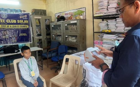 भोज आंजी सीसे स्कूल में इनरव्हील क्लब ने करवाई बच्चों की आंखों की जांच