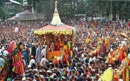 अंतरराष्ट्रीय कुल्लू दशहरा के आयोजन को लेकर तैयारियां शुरू,332 देवी देवताओं को निमंत्रण पत्र भेजने की तैयारी