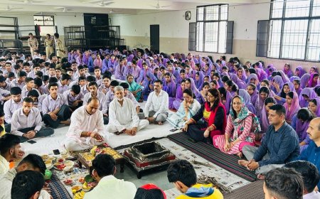 वैदिक मंत्र उच्चारण और ओंकार की ध्वनि के साथ शुरू हुआ संस्कृत महाविद्यालय का नया शैक्षणिक सत्र
