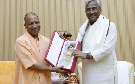 सीमावर्ती क्षेत्रों के सर्वांगीण विकास का आधार बनेगा  संवाद और सहयोग : त्रिवेंद्र सिंह रावत 