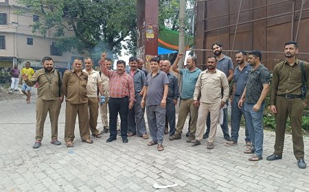 लंबित भत्ते न दिए जाने पर प्रदेश सरकार के खिलाफ पनपा रोष , एचआरटीसी चालक परिचालक यूनियन ने की गेट मीटिंग