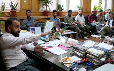 युवाओं को नशे से दूर रखने के लिए प्रशाशन व अभिभावकों का संयुक्त योगदान आवश्यक : उपायुक्त 