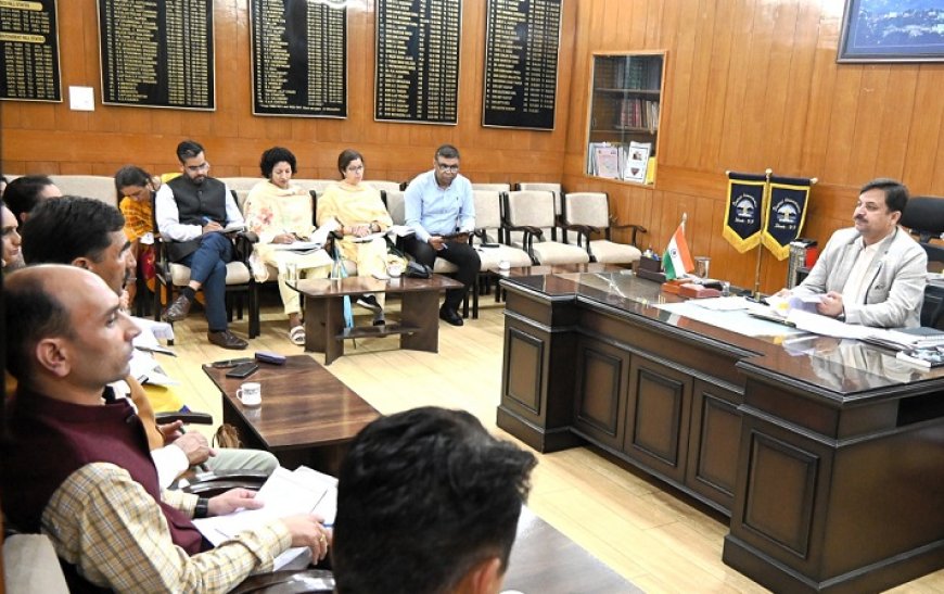 मिड डे मील में ताजी खाद्य सामग्री का हो इस्तेमाल : उपायुक्त