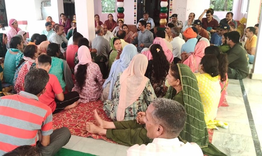 धर्मपुर में राहत कार्य जारी, अब तक 2 लाख 90 हजार रुपए की राहत राशि की वितरित
