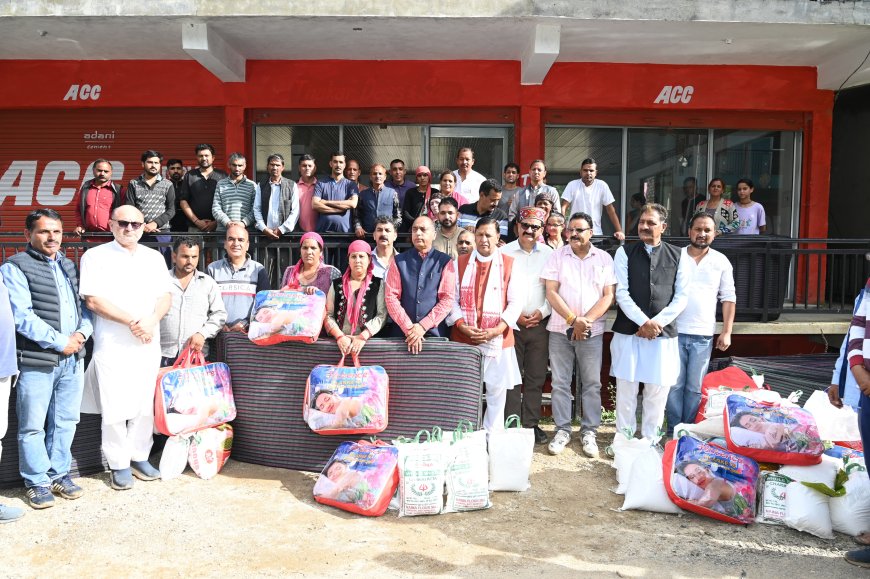 आपदा में सहयोग के लिए आगे आने वालों का आभार , जान पर खेल कर लोगों की जिंदगियां बचाने वाले युवाओं के प्रयास सराहनीय : जयराम ठाकुर