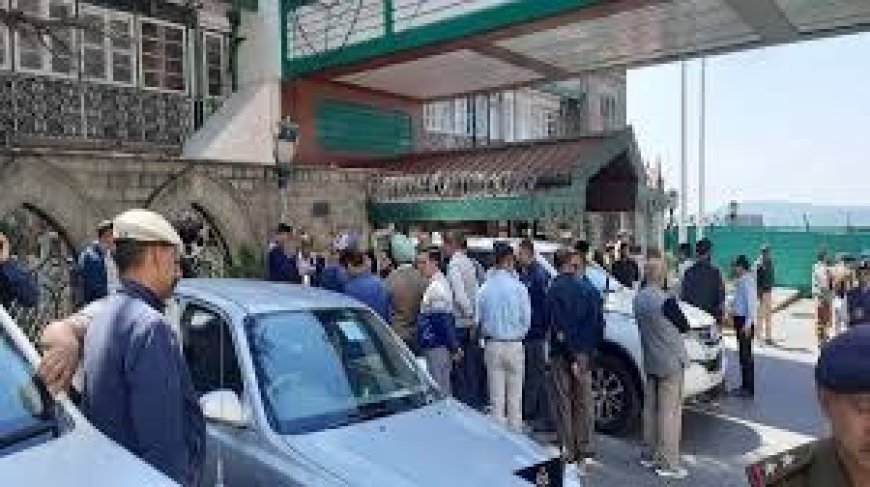 प्रदेश राज्य सचिवालय सहित पांच जिला कोर्ट को बम से उड़ाने की धमकी के बाद मचा हड़कंप, खाली करवाएं कोर्ट परिसर