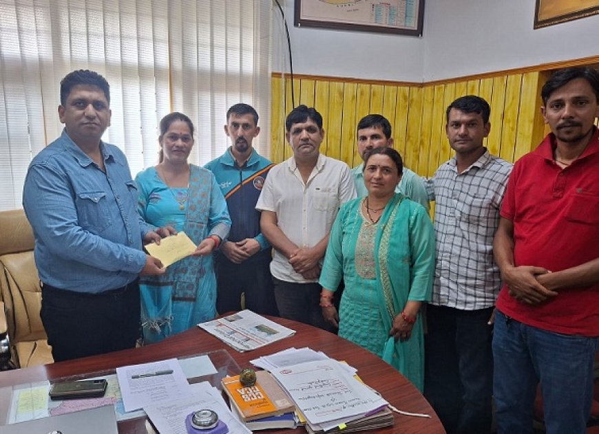 ग्राम पंचायत सोरसन व  पीएलबी स्पोर्ट्स क्लब सोरसन की ओर से आपदा के लिए 51 हजार का चेक किया भेंट 