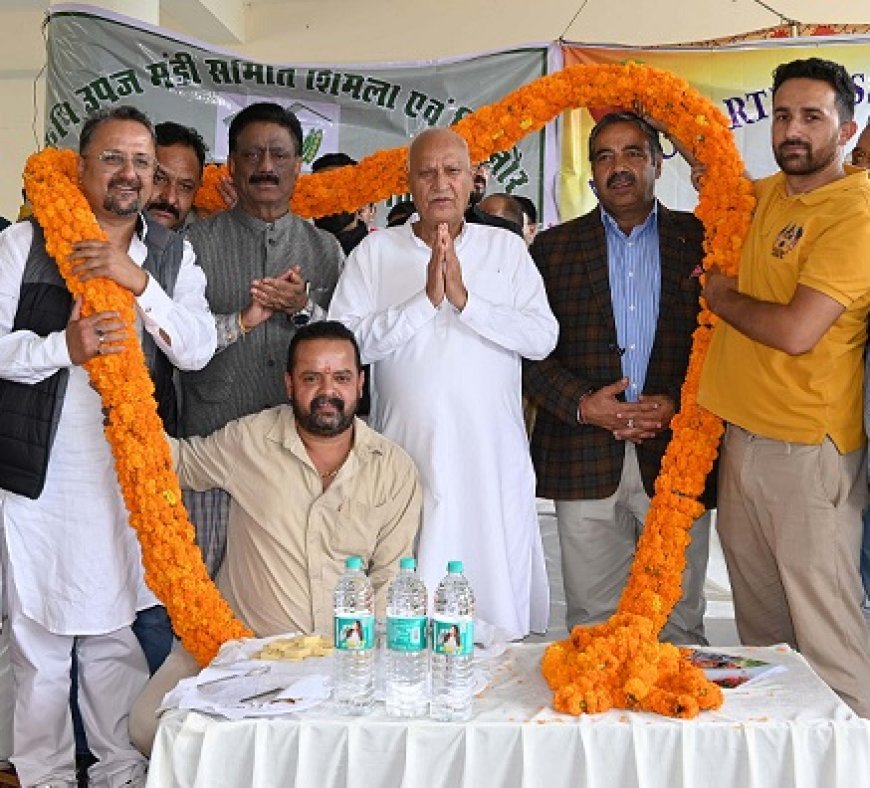 किसी भी उत्पाद को बेचने के लिए उसकी सही मार्केटिंग जरूरी : प्रोफेसर चंद्र कुमार