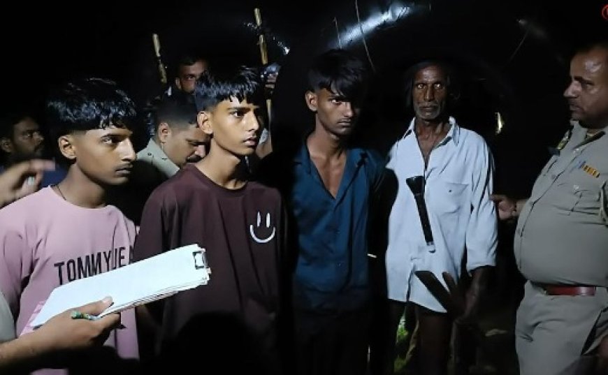 यमुना नदी में जलस्तर बढ़ने के कारण तेज बहाव के बीच फंसे तीन किशोर को पुलिस ने सुरक्षित किया रेस्क्यू