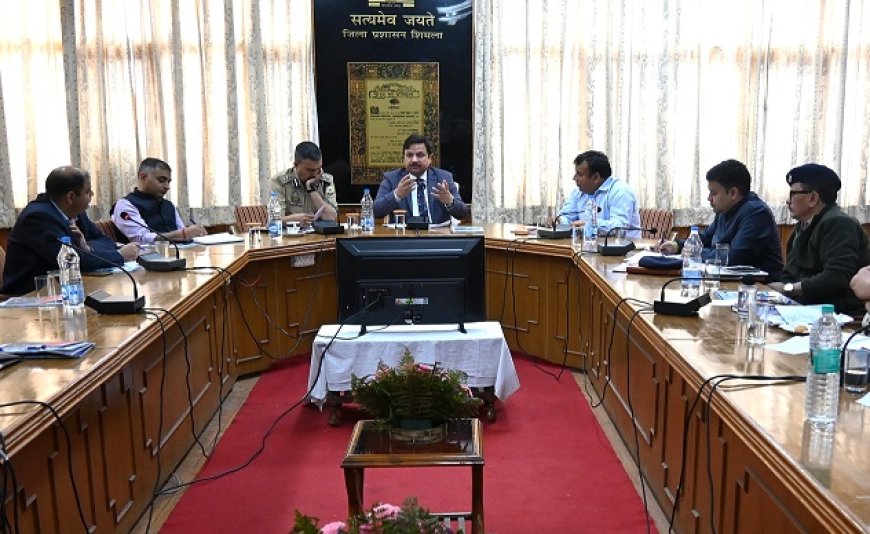सड़क सुरक्षा सुनिश्चित करने के लिए सभी विभाग आपसी समन्वय के साथ करें काम : उपायुक्त