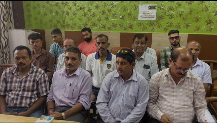 विद्युत बोर्ड के सेवानिवृत्ति पेंशनरों को प्रताड़ित करने का काम कर रही कांग्रेस सरकार , एसोसिएशन ने लगाए आरोप 