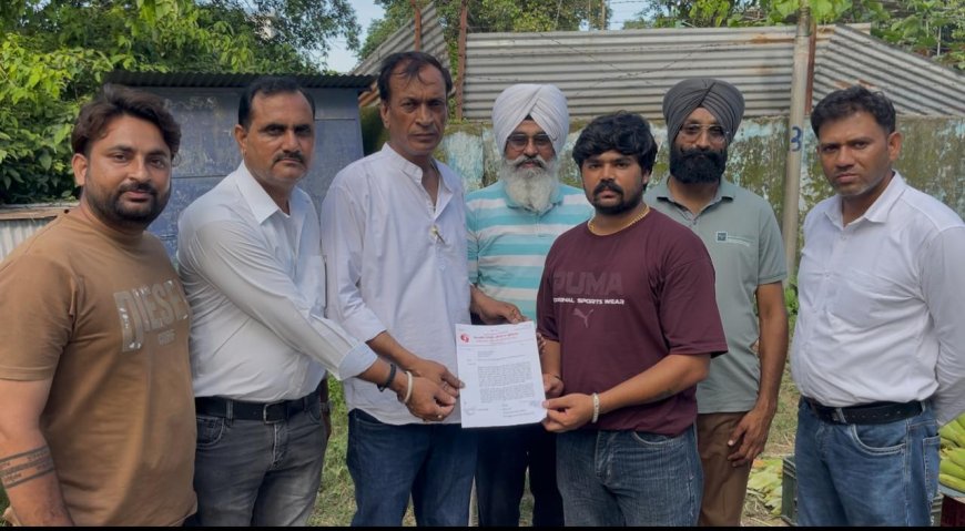 आईआईएम धौला कुआं से बाहरी राज्य की टैक्सी चालक उठा रहे सवारियां , क्षेत्र के टैक्सी चालकों का काम धंधा चौपट