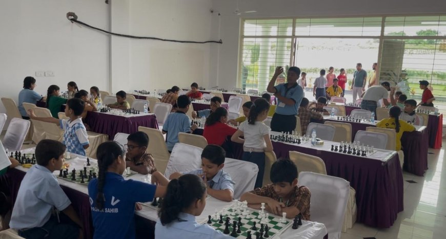 पांवटा में शुरू हुई जिला स्तरीय चैस प्रतियोगिता , अंडर-13 और अंडर-19 वर्ग के 22 स्कूलों के 140 खिलाड़ी ले रहे भाग