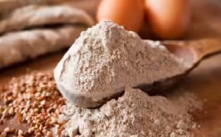 प्रदेश में एपीएल और एपीएल आयकर दाता परिवारों के आटे के कोटे में एक किलो की कटौती