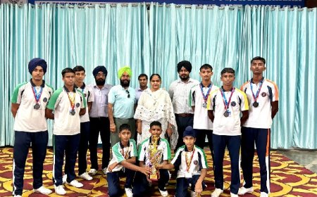 क्लस्टर 16 बास्केटबॉल प्रतियोगिता में गुरु नानक मिशन पब्लिक स्कूल के छात्रों ने दिखाई अपनी प्रतिभा 