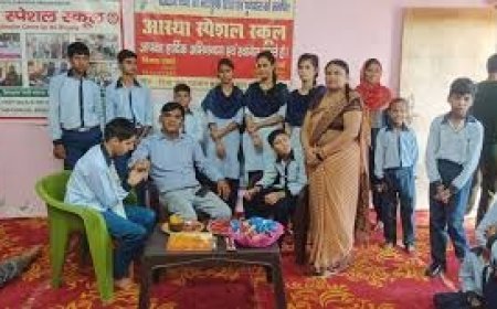 आस्था स्पेशल स्कूल के बच्चों ने मनाया रक्षाबंधन,डीएलएड के बच्चों ने आस्था स्कूल के विशेष बच्चों को बांधी राखियां