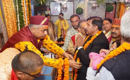 उप मुख्यमंत्री ने श्री कृष्ण जन्मोत्सव के उपलक्ष में भगवान के श्री चरणों में शीश नवाकर प्रदेशवासियों की सुख- समृद्धि की कामना