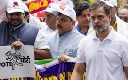 वोट चोरी पर तपा सदन ,  टकराव के बीच लोकसभा की कार्यवाही स्थगित