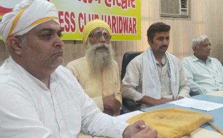 महंत ने सेवादारों पर आश्रम पर कब्जे के प्रयास का लगाया आरोप