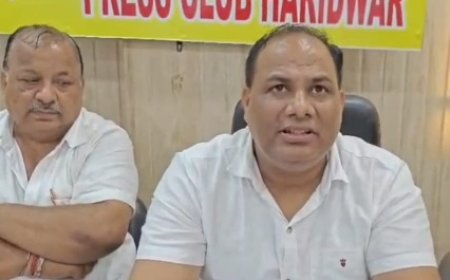 कांग्रेस कार्यकर्ताओं ने सरकार के खिलाफ किया प्रदर्शन