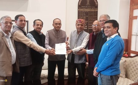 दो महीनों में किया जाएगा पेंशनरों लंबित पड़े मामलों का निपटारा , एसोसिएशन को उप महालेखाकर ने दिया भरोसा