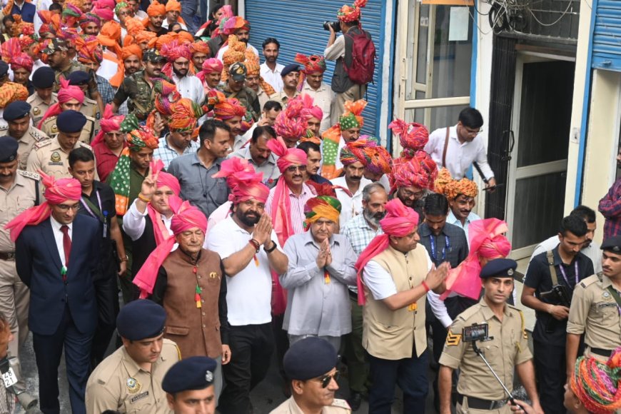 रावी नदी में मिंजर विसर्जन के साथ अंतरराष्ट्रीय मिंजर मेला हर्षोल्लास से संपन्न