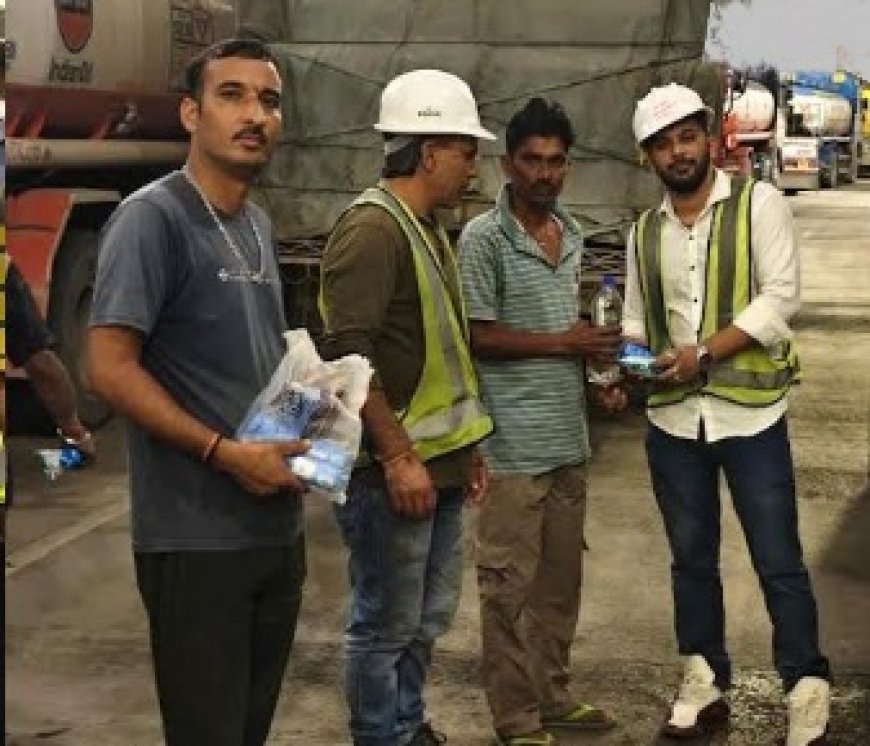 मानवता की मिसाल : एफकोन्स कंपनी ने सुरंग में फंसे यात्रियों को खाद्य सामग्री की वितरित