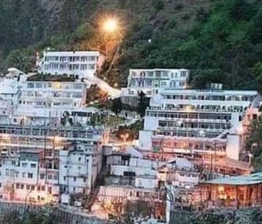 वैष्णो देवी यात्रा मार्ग अर्धकुवारी के पास भूस्खनल,घटना में 5 श्रद्धालुओं की मौत जबकि 14 अन्य घायल