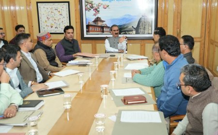 मुख्यमंत्री ने पर्यटन निवेश संवर्धन परिषद की पहली बैठक की अध्यक्षता की