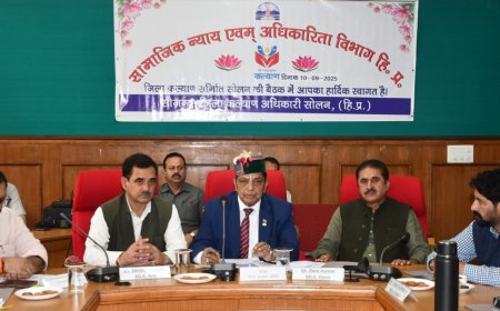 कल्याणकारी योजनाएं समाज को सशक्त बनाने का माध्यम : डॉ. शांडिल