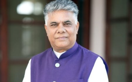 पीएम मोदी ने हिमाचल आपदा में साथ खड़े होकर पार पाने को दिया हौंसला