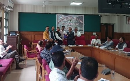 भारत के नियंत्रक एवं महालेखापरीक्षक के कार्यालय से प्राप्त पेंशन, जी. पी. एफ अदालत एवं लेखा कार्यशाला का आयोजन