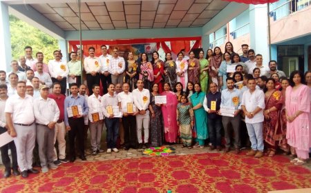 टीहरा में पर्यावरण सतत विकास और आपदा प्रबंधन पर अंतर्राष्ट्रीय सम्मेलन , 500 से अधिक शिक्षकों ने प्रस्तुत किये शोध पत्र  