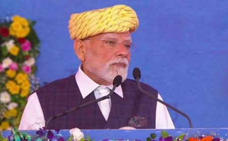 पीएम मोदी ने अरुणाचल प्रदेश के ईटानगर में 5100 करोड़ की परियोजना का लोकार्पण कर प्रदेशवासियों को नवरात्र का दिया उपहार  